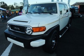 FJ CRUISER DREAM CUSTOM RIKACO STYLE