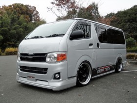 OVER TECH HIACE 200