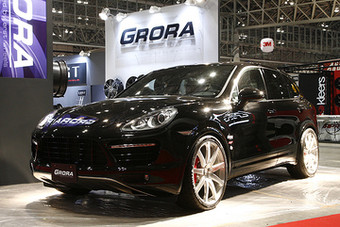 GRORA GS-109 PORSCHE new Cayenne