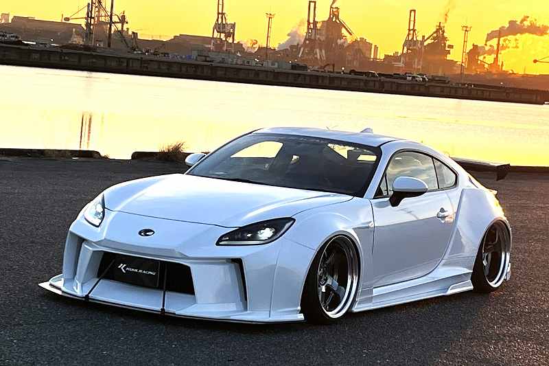 KUHLRACING 04R-GTWⅡ