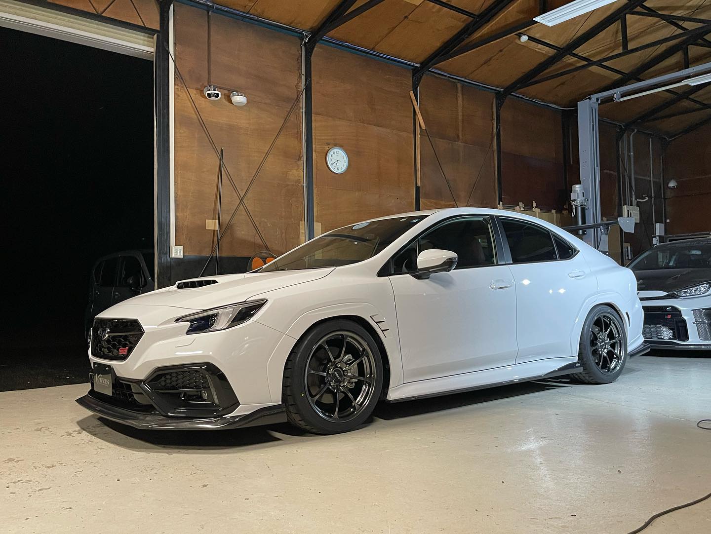 VARIS WRX S4