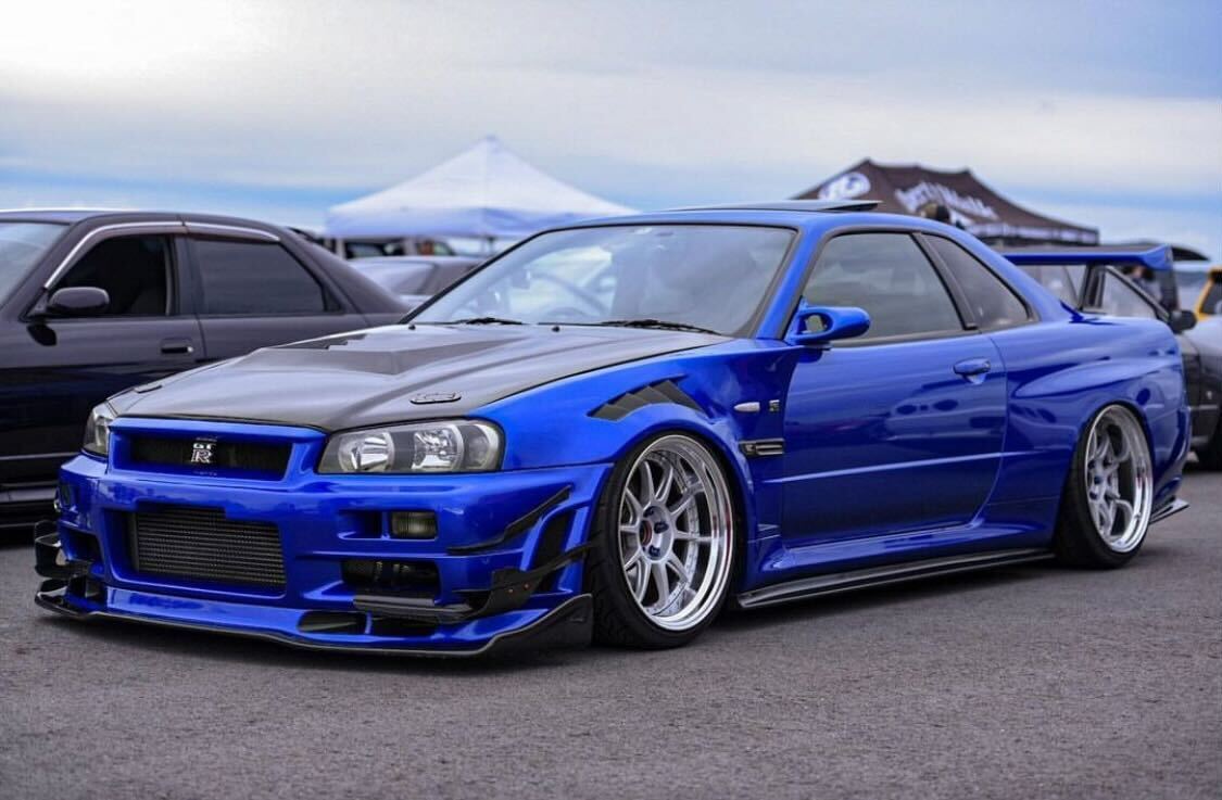 スカイラインGT-R BNR34