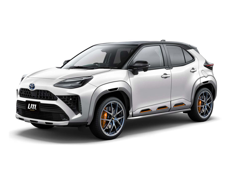 modelLM YARISCROSSpremium