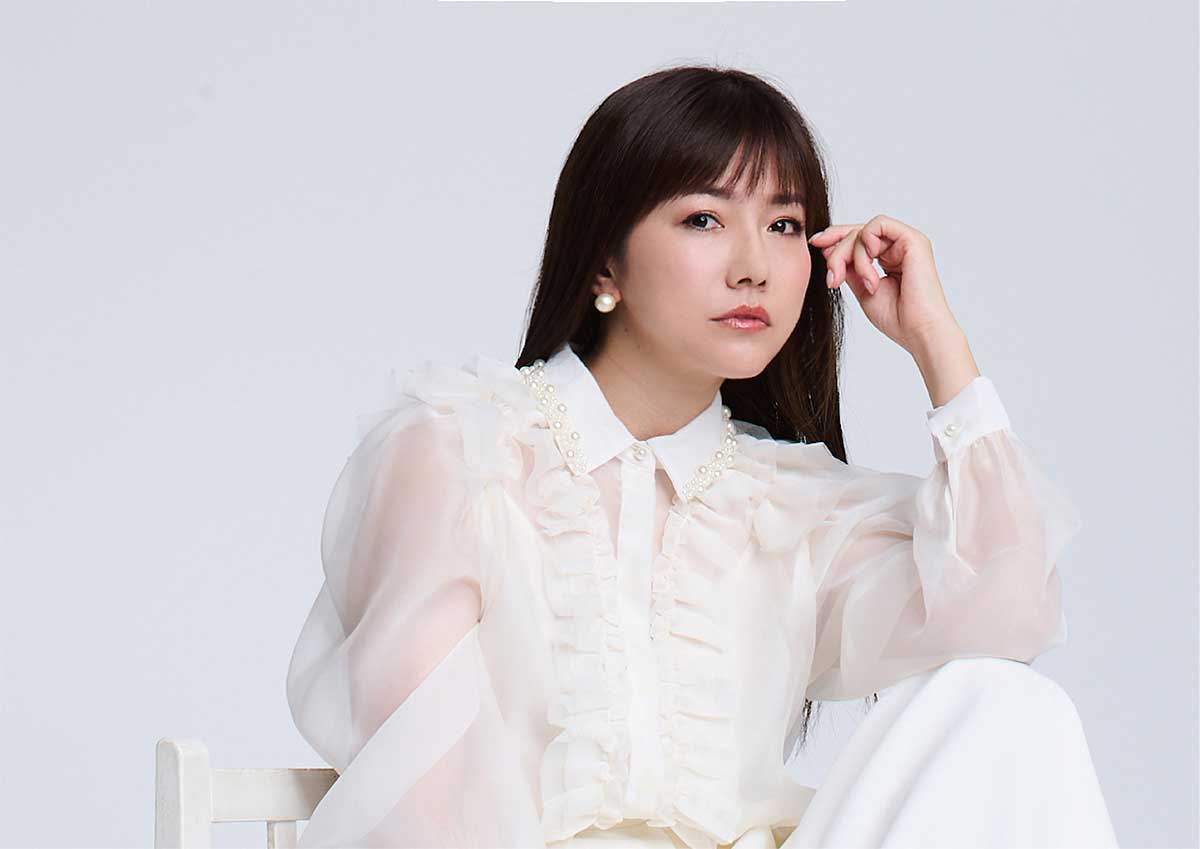 島谷ひとみ