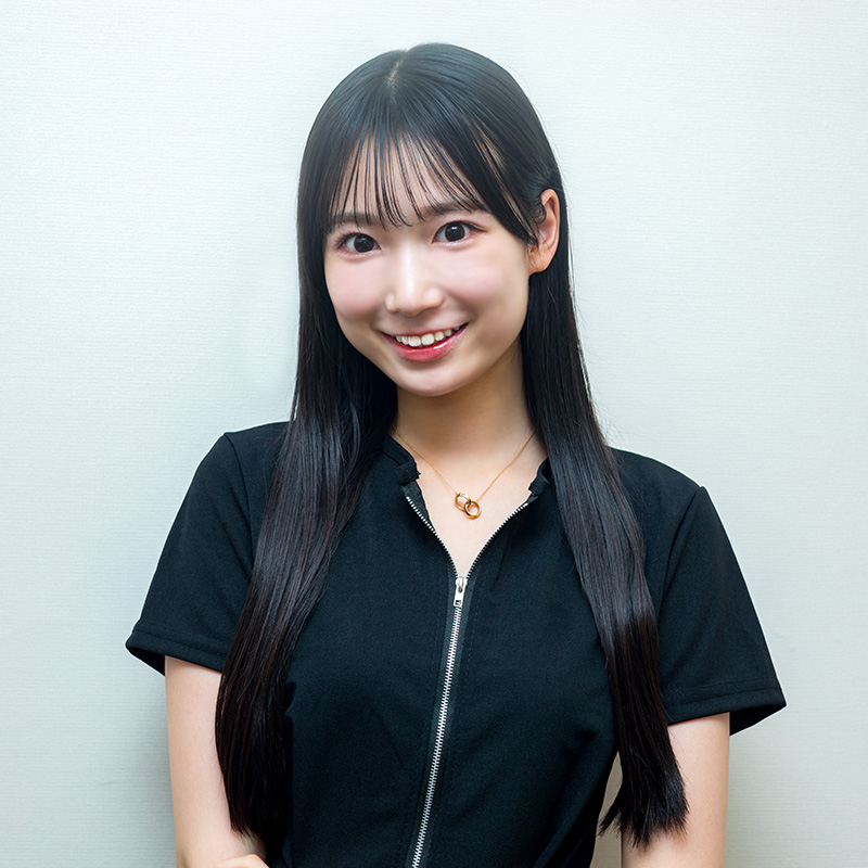 百田 汐里
